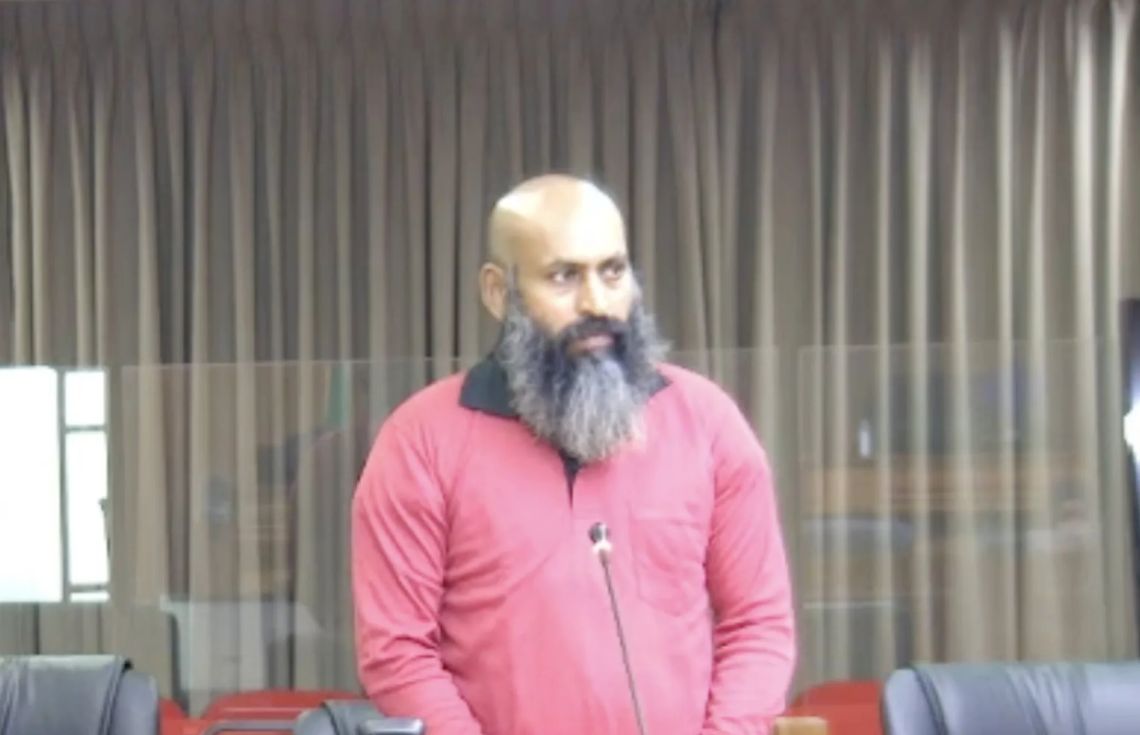 ޑްރަގުގެ ބޮޑެއް ކަމަށް ތުހުމަތުކުރާ އަންވަރު ބަންދުން ދޫކޮށްލަން ނެރުނު އަމުރު ބާތިލުކޮށްފި