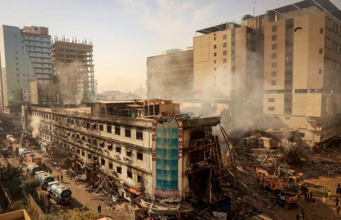 ކަރާޗީގައި ހިނގި އަލިފާނުގެ ހާދިސާއާ ގުޅިގެން ރައީސްގެ ތައުޒިޔާ