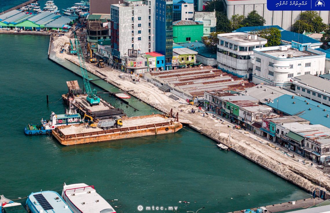 ބޮޑުތަކުރުފާނު މަގު ހެދުމުގެ މަޝްރޫއުގެ ދަށުން 168 މީޓަރުގެ ސަރަހައްދެއް ޝީޓްޕައިލްކޮށްފި