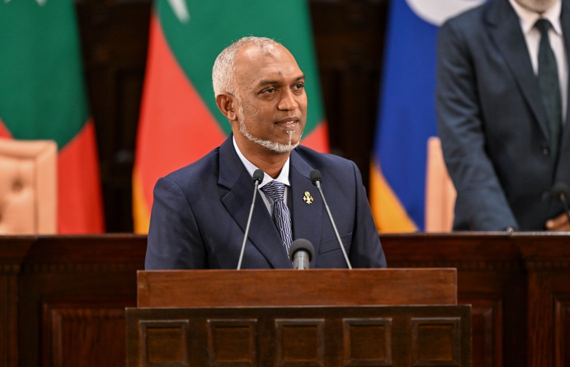 ރައީސް ޑރ. މުހައްމަދު މުއިއްޒު ރިޔާސީ ބަޔާން އިއްވަނީ--- ފޮޓޯ: ރައީސް އޮފީސް