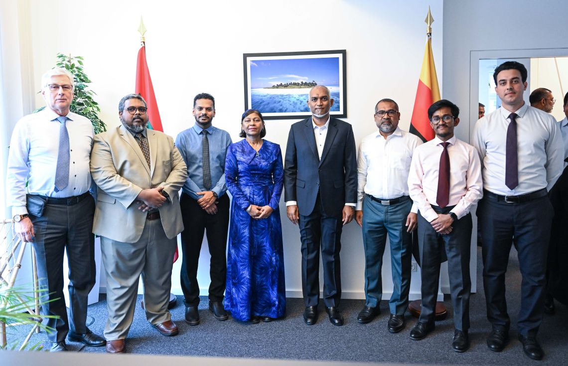 ރައީސް ޖަރުމަނުވިލާތުގައި ހުންނަ ދިވެހި އެމްބަސީއަށް ޒިޔާރަތްކުރައްވައިފި