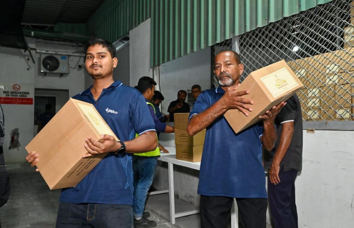 މިދިޔަ އަހަރުގެ ރޯދަ މަހު މަސްދަޅު ކޭސް ބެހުމުގެ މަސައްކަތް މިފްކޯއިން ކުރަނީ.-- ފޮޓޯ:މިހާރު