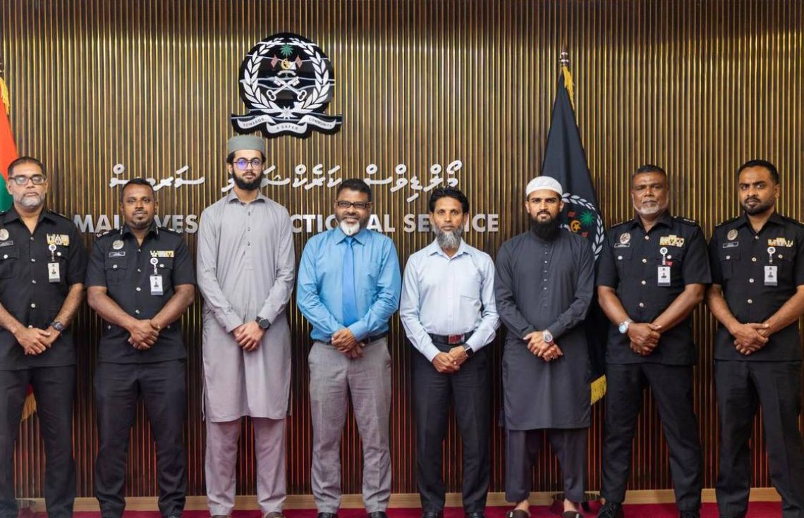 ފުރަތަމަ ފަހަރަށް ޖަލުތަކުގައި ތަރާވީސް ކުރަނީ