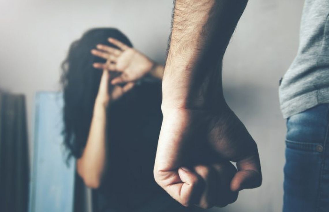 ގެވެށި އަނިޔާއިން ރައްކާތެރިކުރުމުގެ އަމުރާ ހިލާފުވި 99 މައްސަލައެއް މިދިޔަ އަހަރު ފުލުހުންނަށް ވަނީ ހުށަހަޅާފަ---