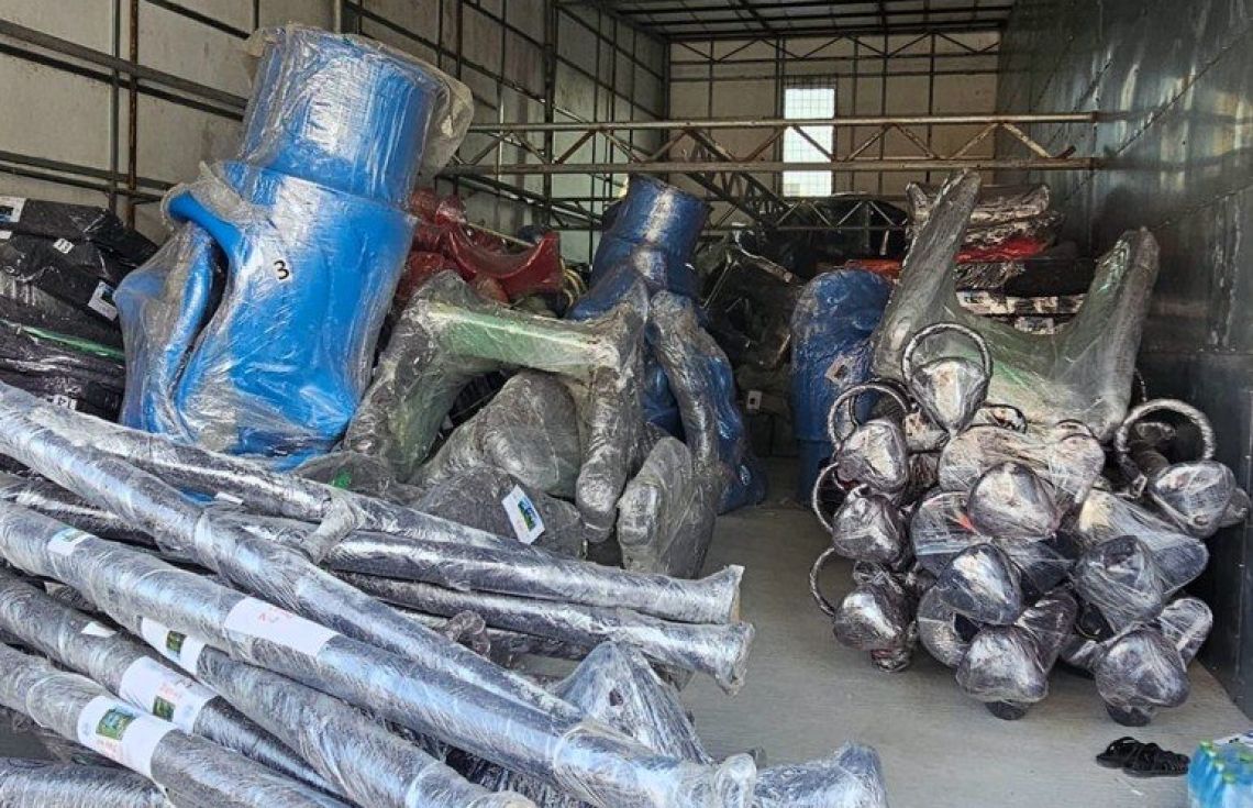 ސާދަ ރަށަކަށް ޕާކް ސެޓު ފޮނުވަން ފަށައިފި