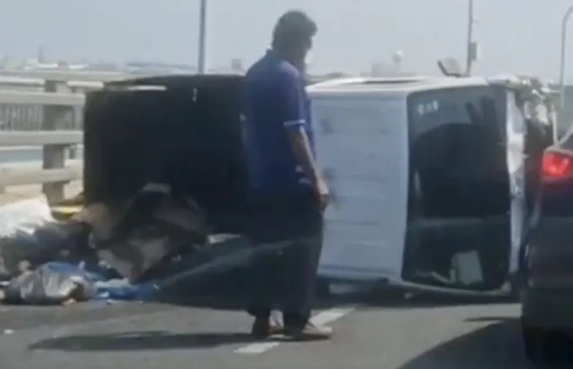 މިއަދު ސިނަމާލެ ބުރިޖު މައްޗަށް ޕިކަޕު ފުރޮޅަލާފައި--- ފޮޓޯ:ސޯޝަލްމީޑިއާ