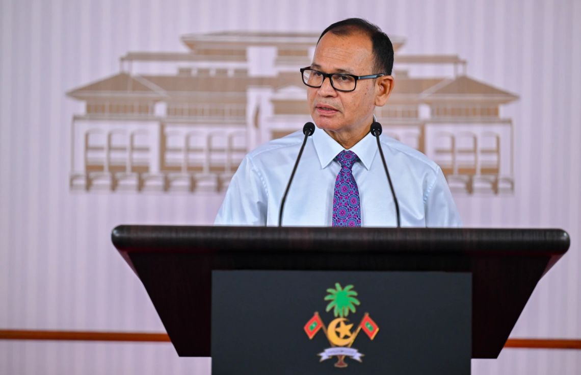 ސިޓީސް މިނިސްޓަރު އާދަމް ޝަރީފު އުމަރު މިއަދުގެ ނޫސްވެރިންގެ ބައްދަލުވުމުގައި --- ފޮޓޯ: ރައީސް އޮފީސް