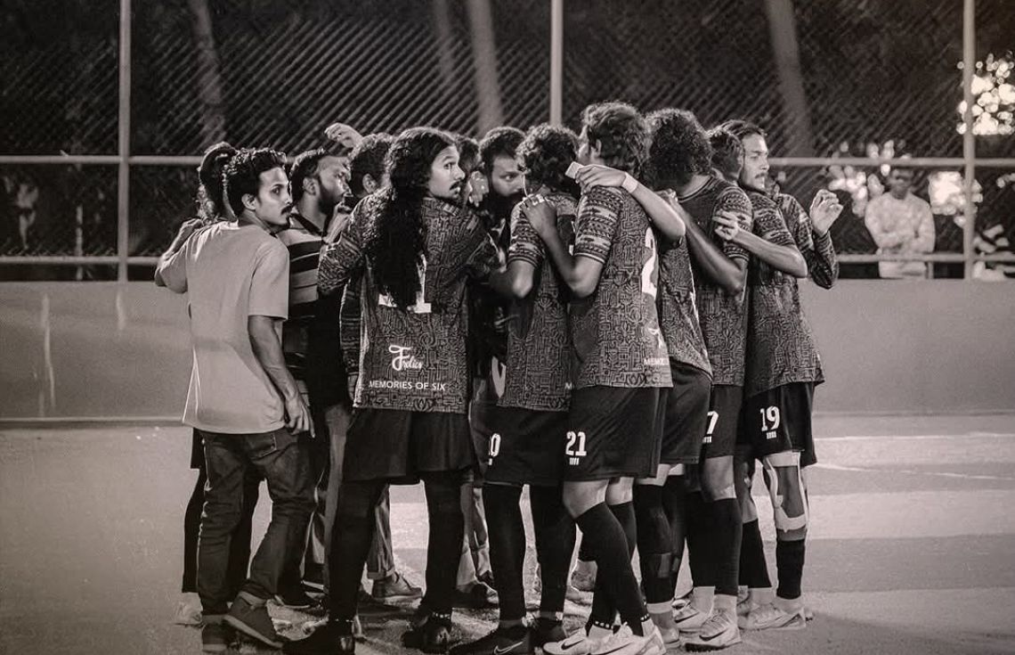 އެލްސީ ސްޕޯޓްސް ކުލަބުގެ ކުޅުންތެރިން---