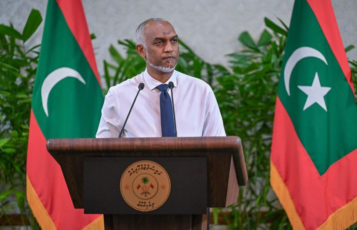 ދިވެހި ސަރުކާރުގެ އެންމެ މަތީ ވެރިޔާ، ރައީސުލްޖުމްހޫރިއްޔާ ޑރ. މުޙައްމަދު މުޢިއްޒު.