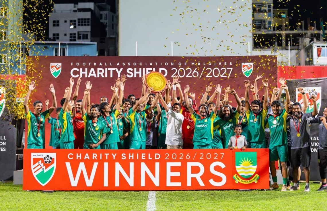 ޝީލްޑް ރެކޯޑް މާޒިޔާއަށް: ނިއު ބަލިކޮށް ހަތްވަނަ ފަހަރަށް ތަށި އުފުލާލައިފި!