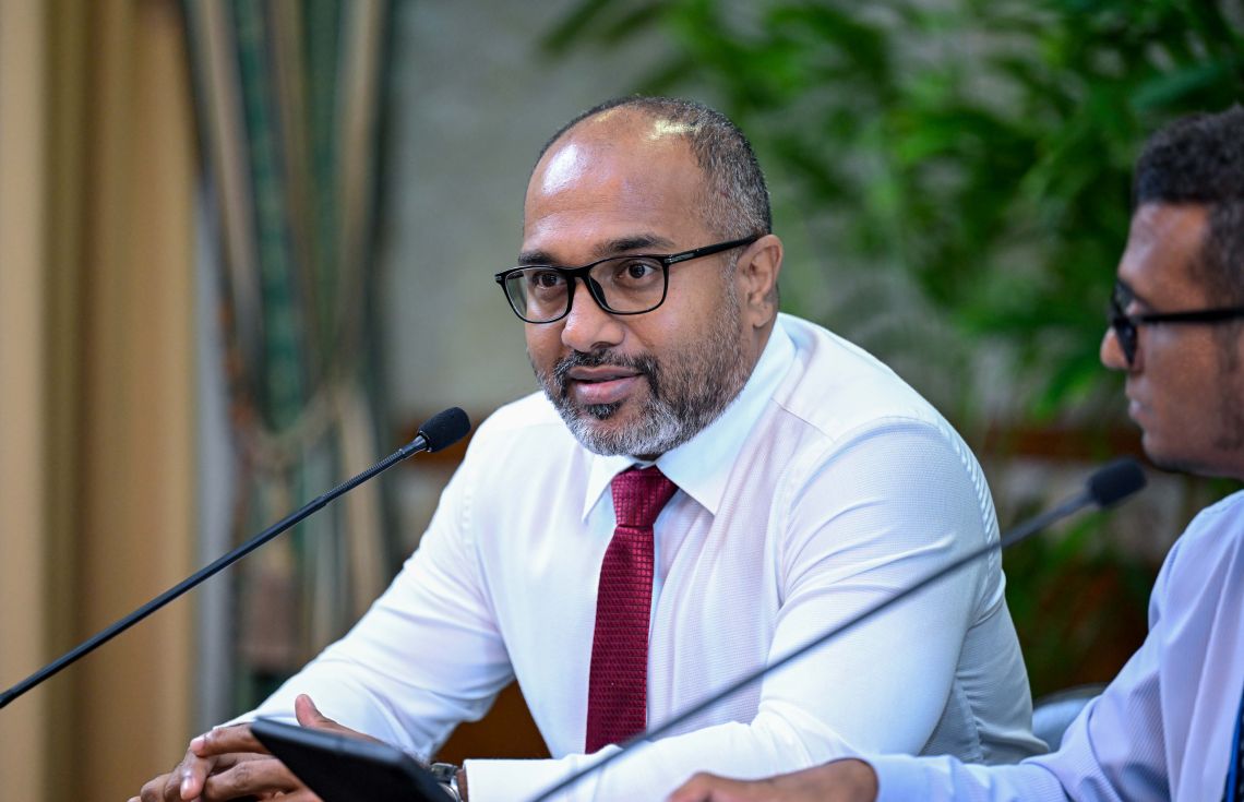މިދިޔަ ނުވަ މަސްދުވަސްތެރޭ ގަވާއިދާ ހިލާފަށް 77 މިލިއަން ޑޮލަރު ކަޅުބާޒާރުގައި ވިއްކާފައިވޭ: އިހުސާން