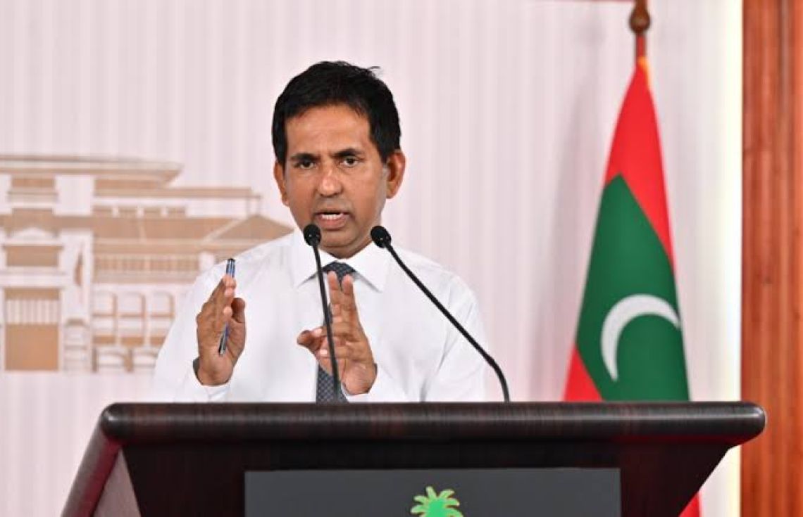 ސަރުކާރުގެ ފިޔަވަޅުތަކުން ކަޅުބާޒާރުގެ ޑޮލަރުރޭޓް ތިރިވެއްޖެ!