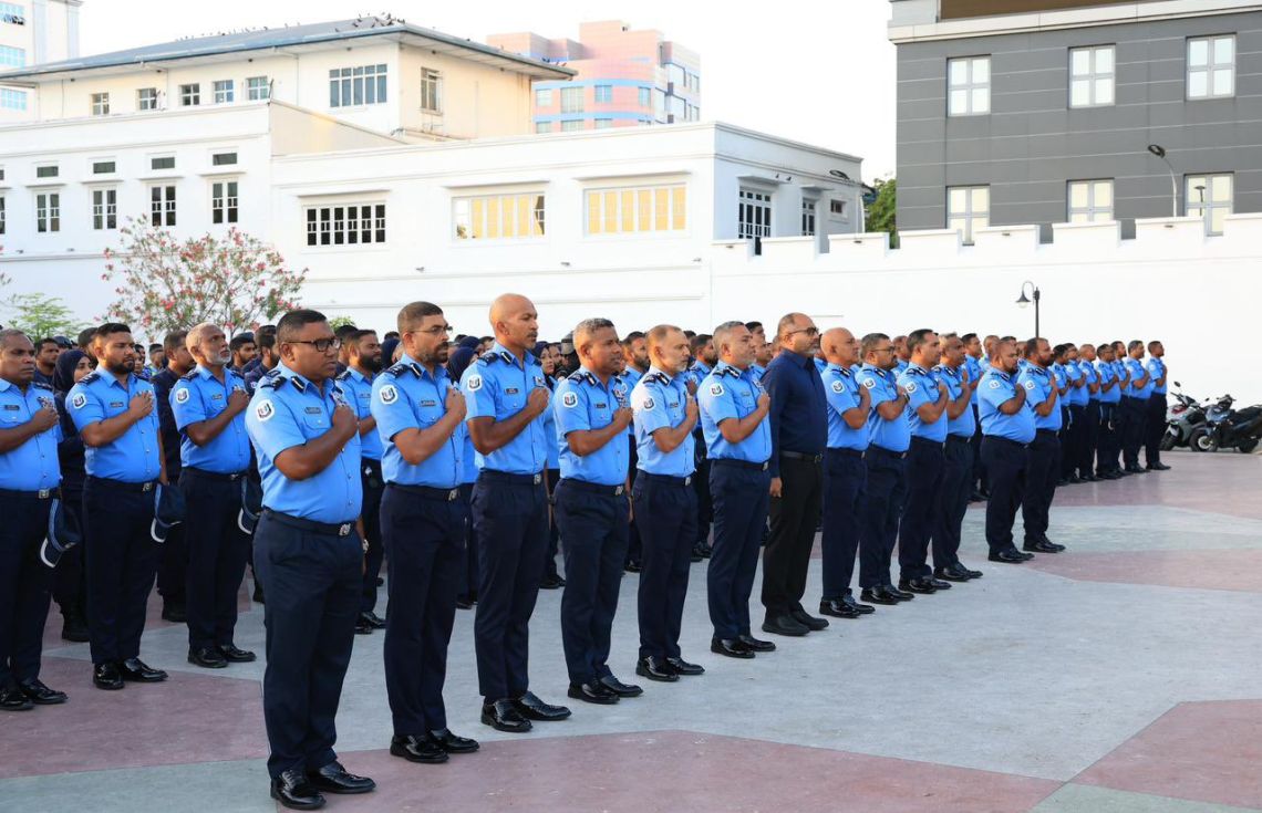 މަސްތުވާތަކެތީގެ "ބޮޑުން" އަތުލައިގަނެ، މާލީ މަންފާތައް ބަންދުކުރަނީ: މިނިސްޓަރު އިޙްސާން