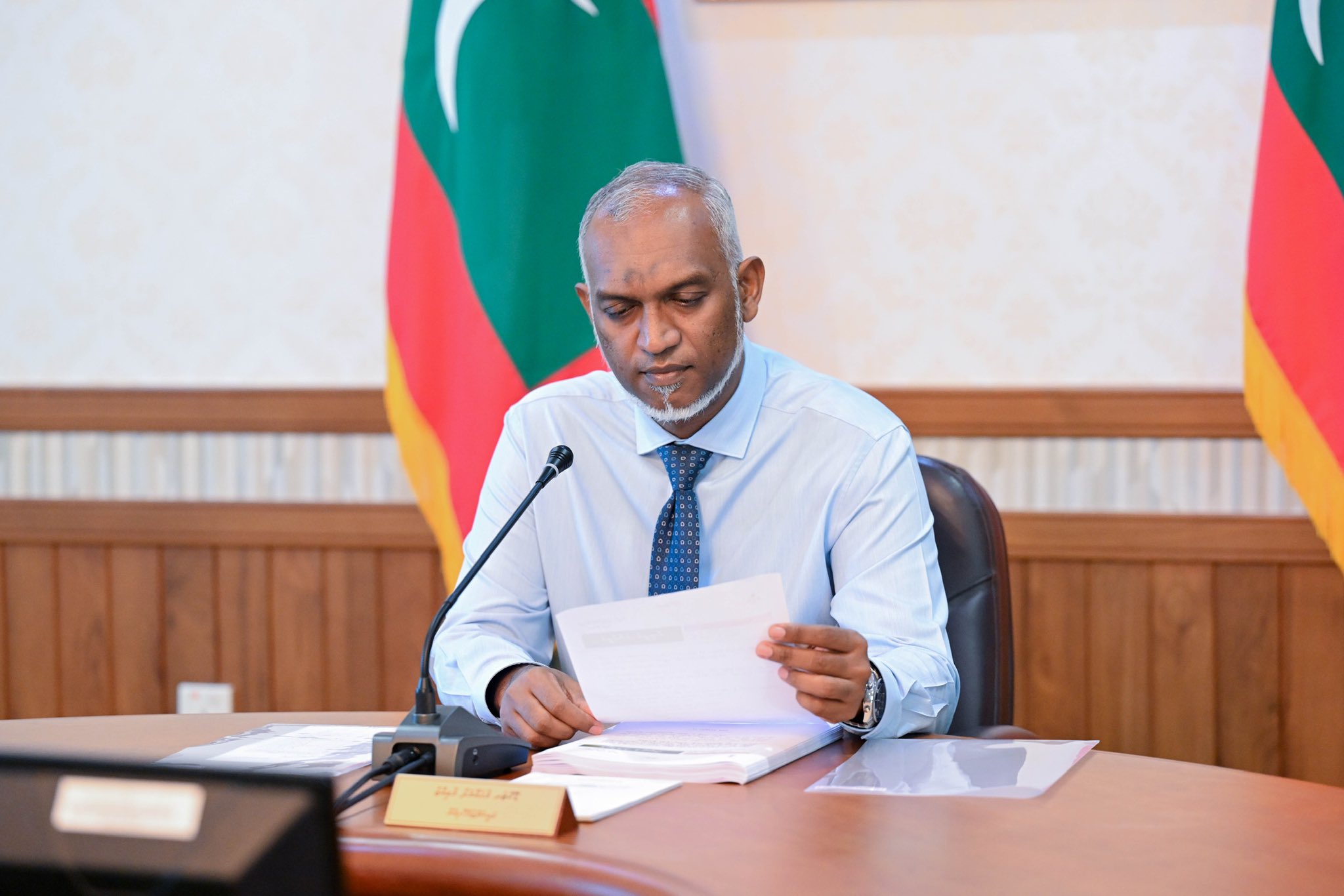 ރައީސް ޑރ. މުހައްމަދު މުއިއްޒު