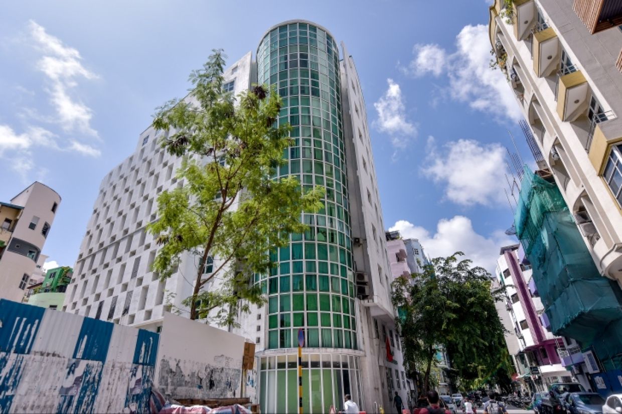 އެމްއެފްޑީއޭ ބިލްޑިންގ ފޮޓޯ؛ ދަ އެޑިޝަން