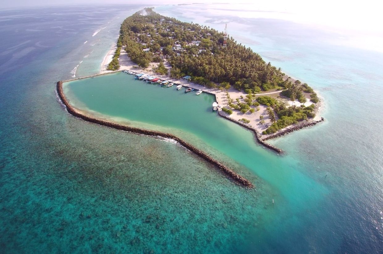 އދ. ދިގުރަށް.