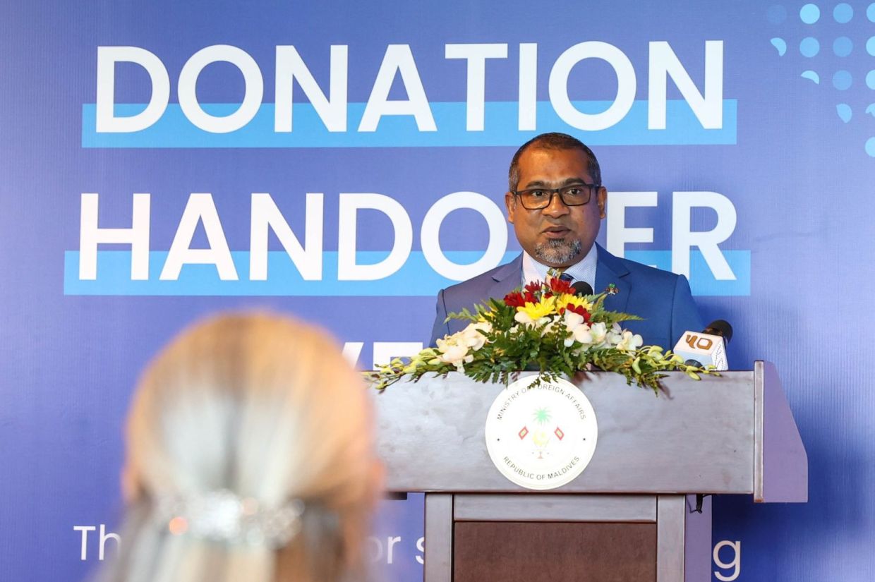 ޚާރިޖީ ވަޒީރު ޑރ. އަބްދުﷲ ޚަލީލް