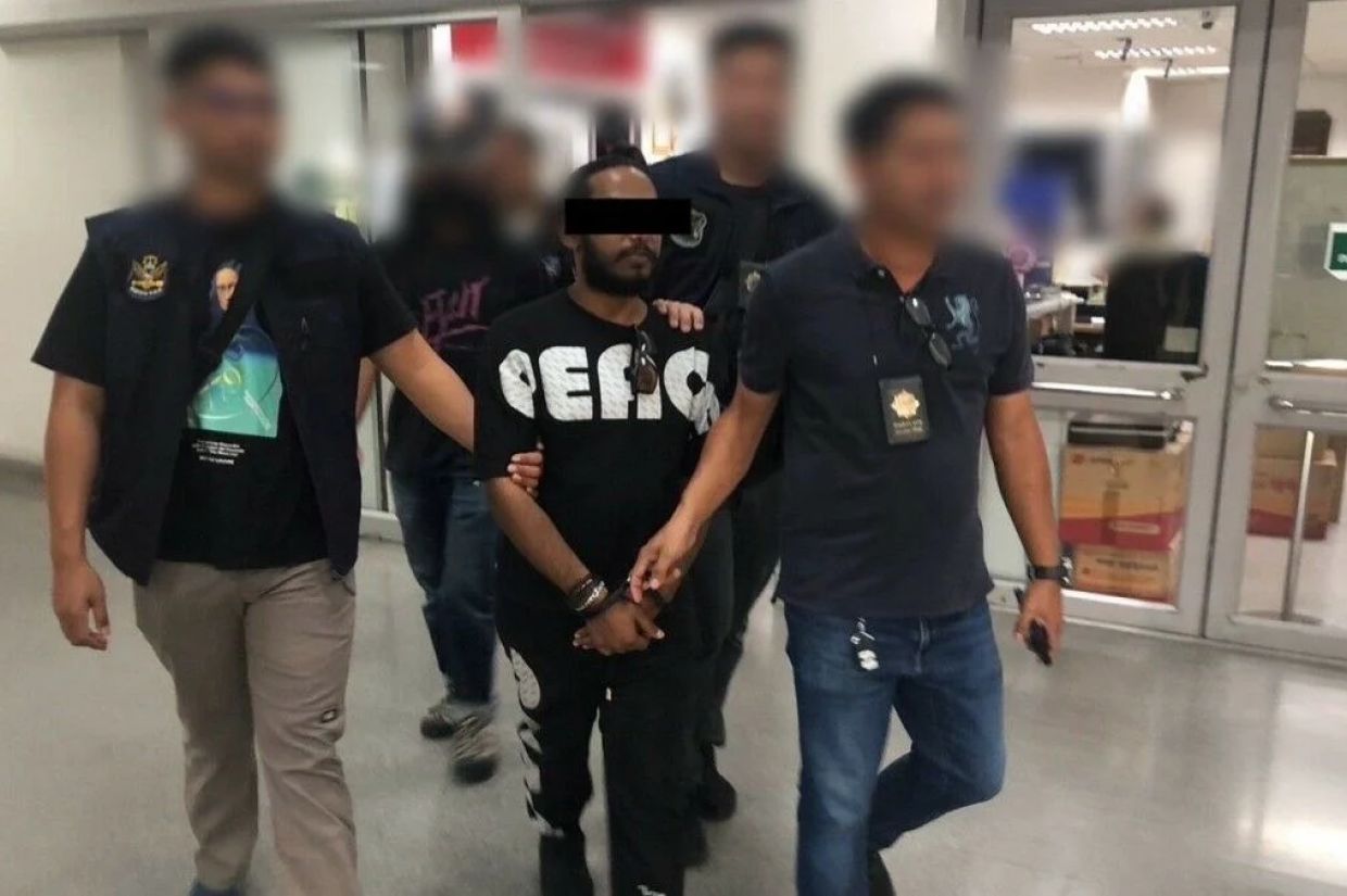 މަސްތުވާތަކެތީގެ މައްސަލައެއްގައި ބެންކޮކުން ދިވެއްސަކު ހައްޔަރުކޮށްފި