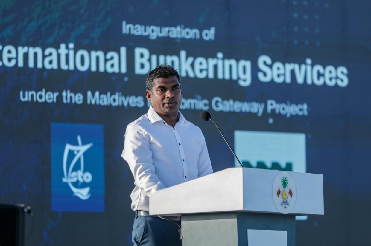 ރާއްޖެ ސަރަޙައްދުގައި ބޭރުގެ އުޅަނދުތަކުން ހުއްދަނެތި ބަންކަރިންގެ ޚިދުމަތް ދިނުން ހުއްޓުވަން ޖެހޭ - ޝިމާދު