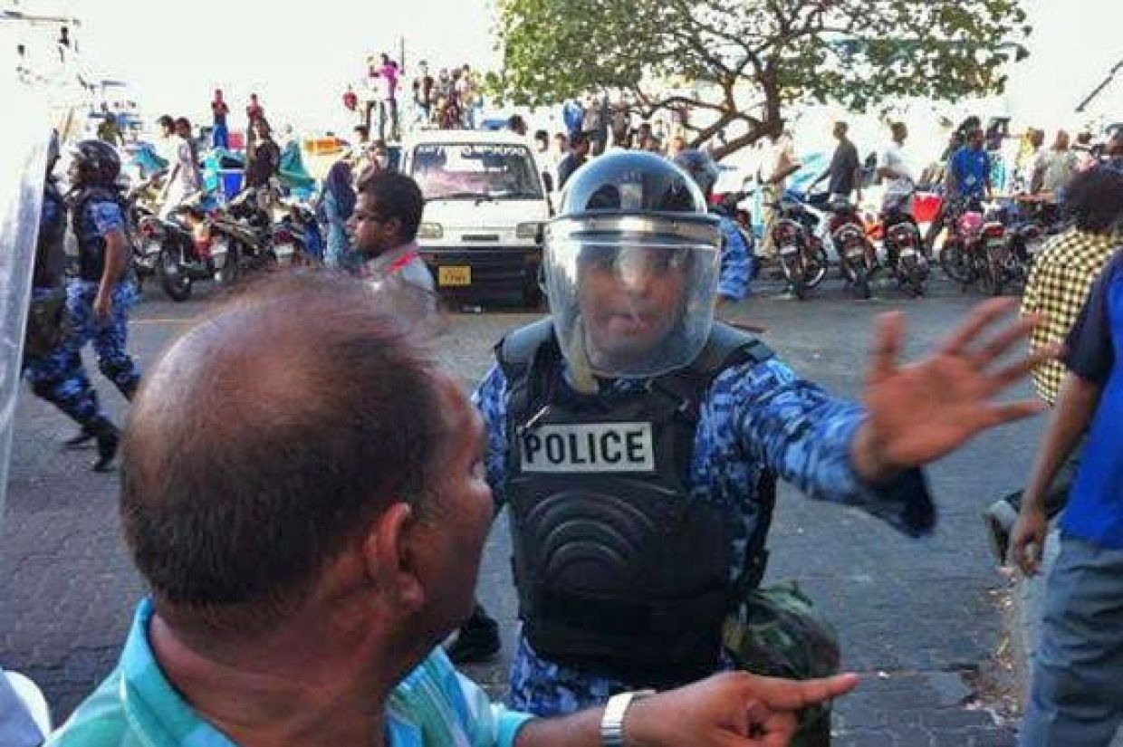 އިންޒާރުދޭ ފަރާތްތަކަށް 10 އަހަރާއި 15 އަހަރުގެ ޖަލު ޙުކުމެއް އަންނަން ޖެހޭ