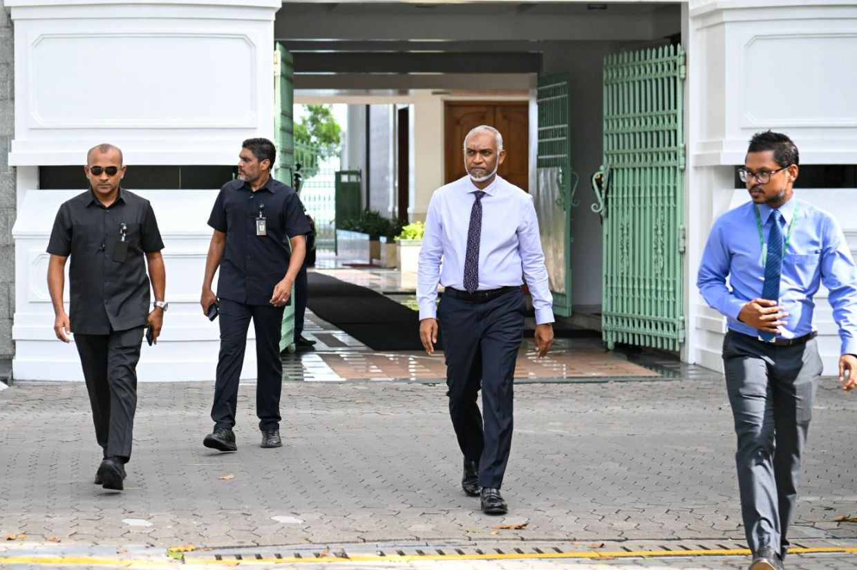ފޮޓޯ: ރައީސް އޮފީސް