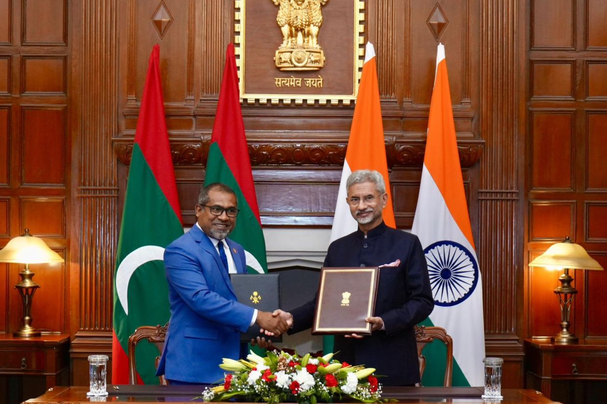 ޚާރިޖީ ވަޒީރު ޑރ. ޢަބްދުﷲ ޚަލީލް އިންޑިއާއަށް ކުރެއްވި ރަސްމީ ދަތުރުފުޅުގެ ތެރެއިން/ ފޮޓޯ: ޚާރިޖީ ވުޒާރާ