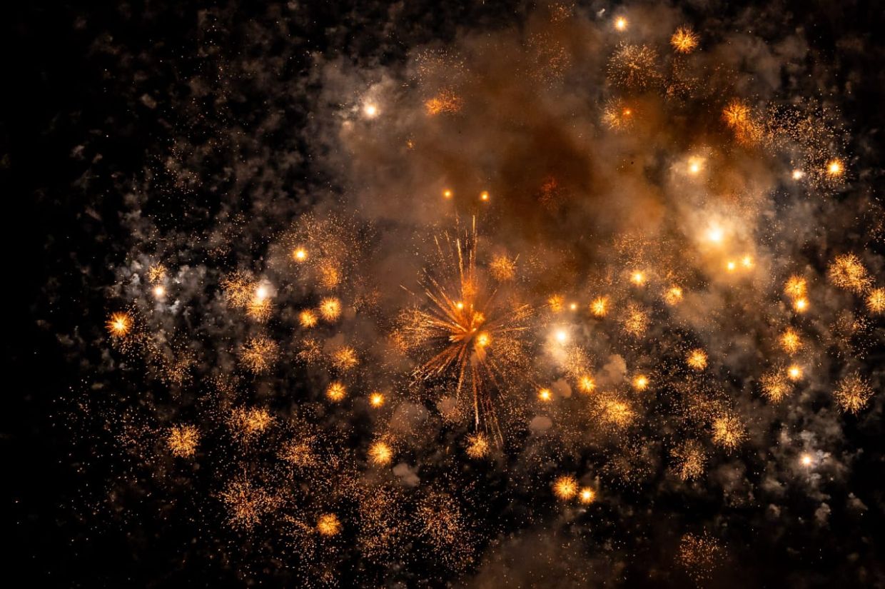 މާލޭގައި ހަވާ އެރުވުން / ފޮޓޯ: ޚުލާސާ