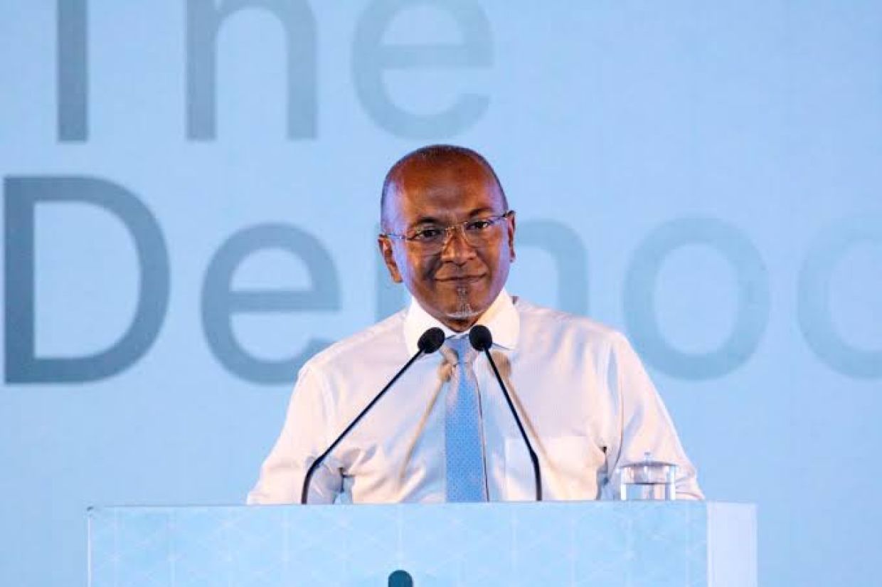 ޕާޓީގެ ރައީސްކަމުގައި ހުރެ ހައިޖާނު ހަދާކަން ފަޅާއެރުމުން ބެކްޑޭޓް ސިޓީއަކުން ހަސަން ލަތީފް އިސްތިއުފާ ދީފި