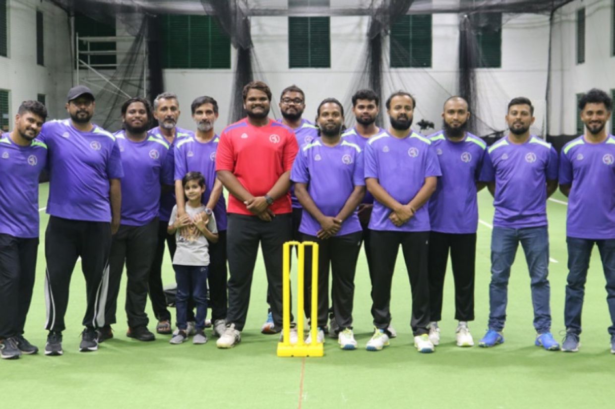 ފޮޓޯ: ކްރިކެޓް ބޯޑް