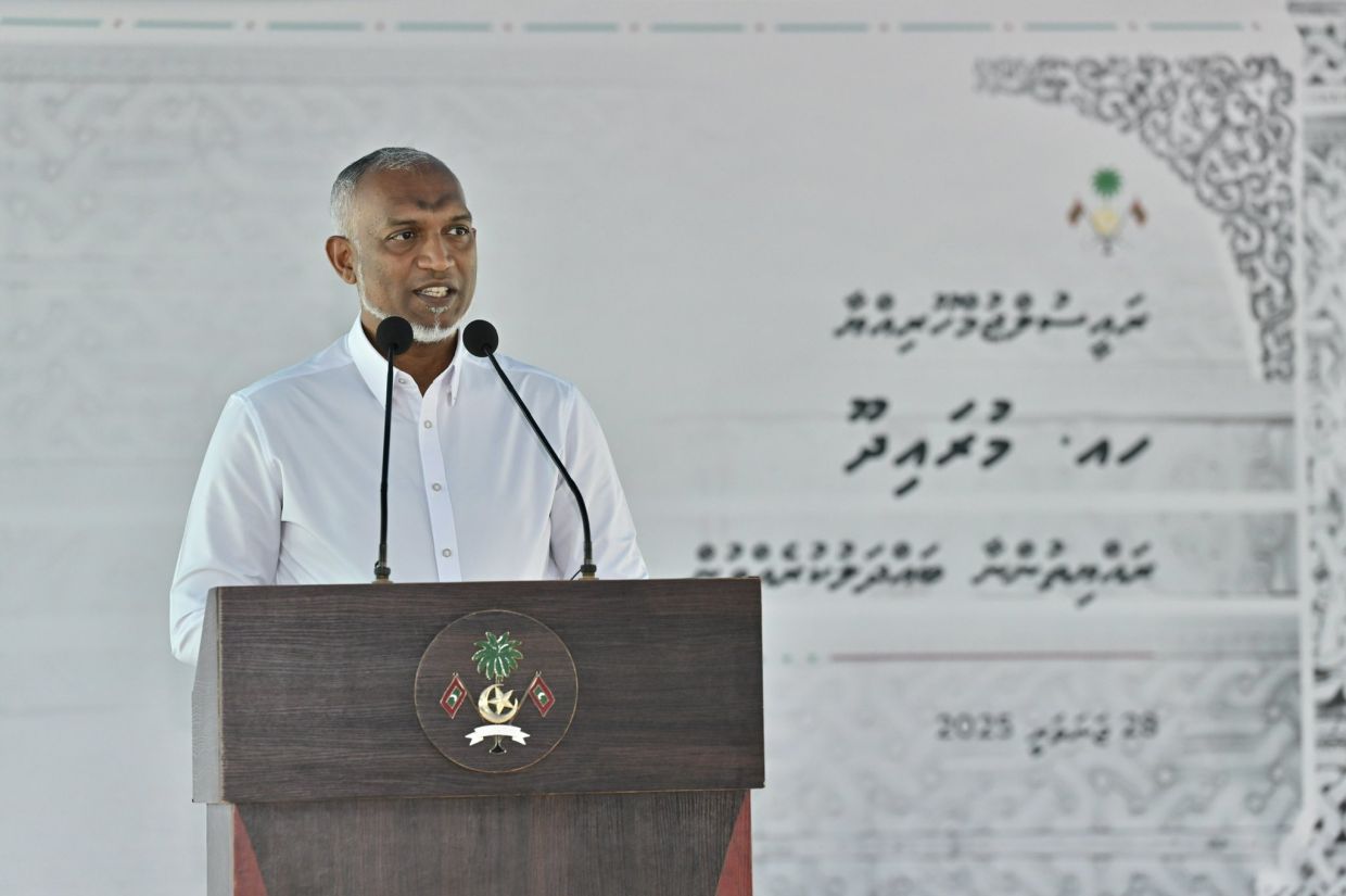 ޕްލޭނެއް ނެތި ވަޢުދުތަކެއް ވެވަޑައިގަންނަވަމުންދާކަމަށް ކުރާ ތުހުމަތުތަކަށް ރައީސް ރައްދުދެއްވައިފި