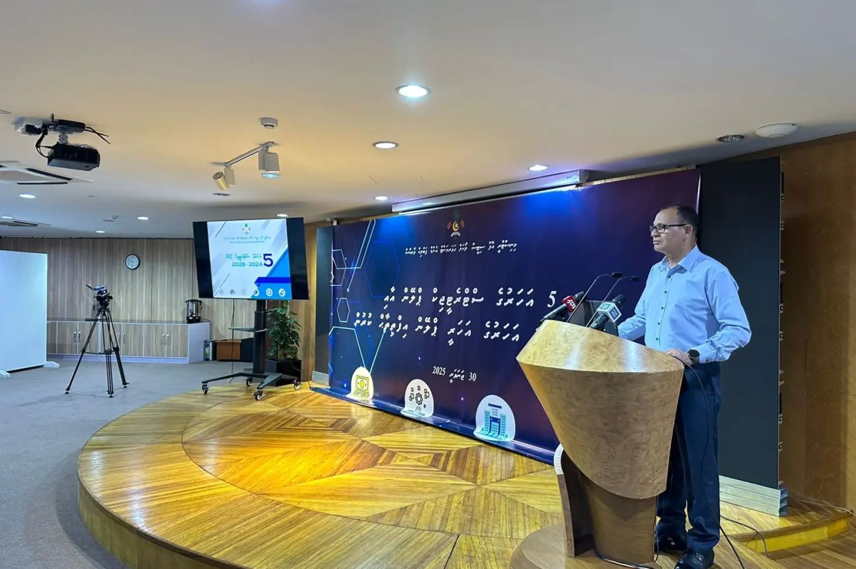މިއަދު އޮތް ހިރިމަރަދޫ ރައްޔިތުން އެހެން ރަށަކަށް ބަދަލުކުރުމުގެ މަޝްވަރާ ބައްދަލުވުމުގެ ތެރެއިން.