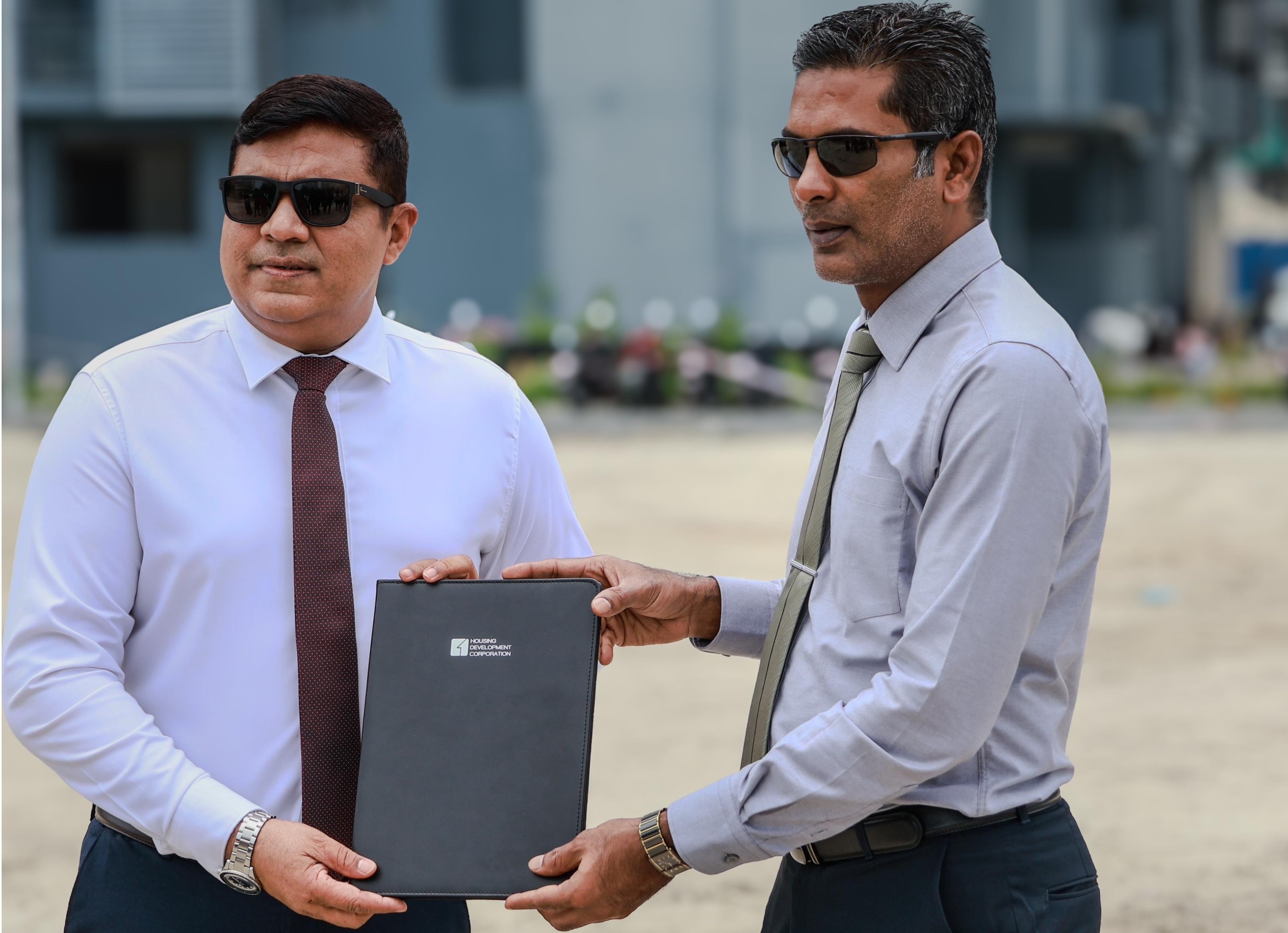 ޕާކުކުރަން ހުޅުމާލޭން ހަމަޖެއްސި ބިން ޓްރާންޕޯޓާއި ހަވާލުކުރުމުގެ ތެރެއިން