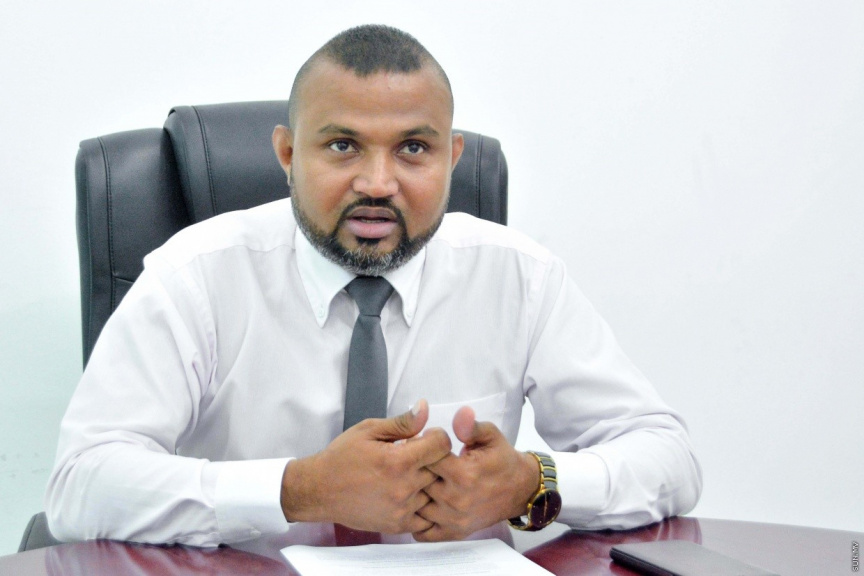 5 އަހަރުވަންދެން ފިލައިގެން އުޅުނު މާނު ރާއްޖެ އައިތަނާ ހިފަހައްޓައިފި