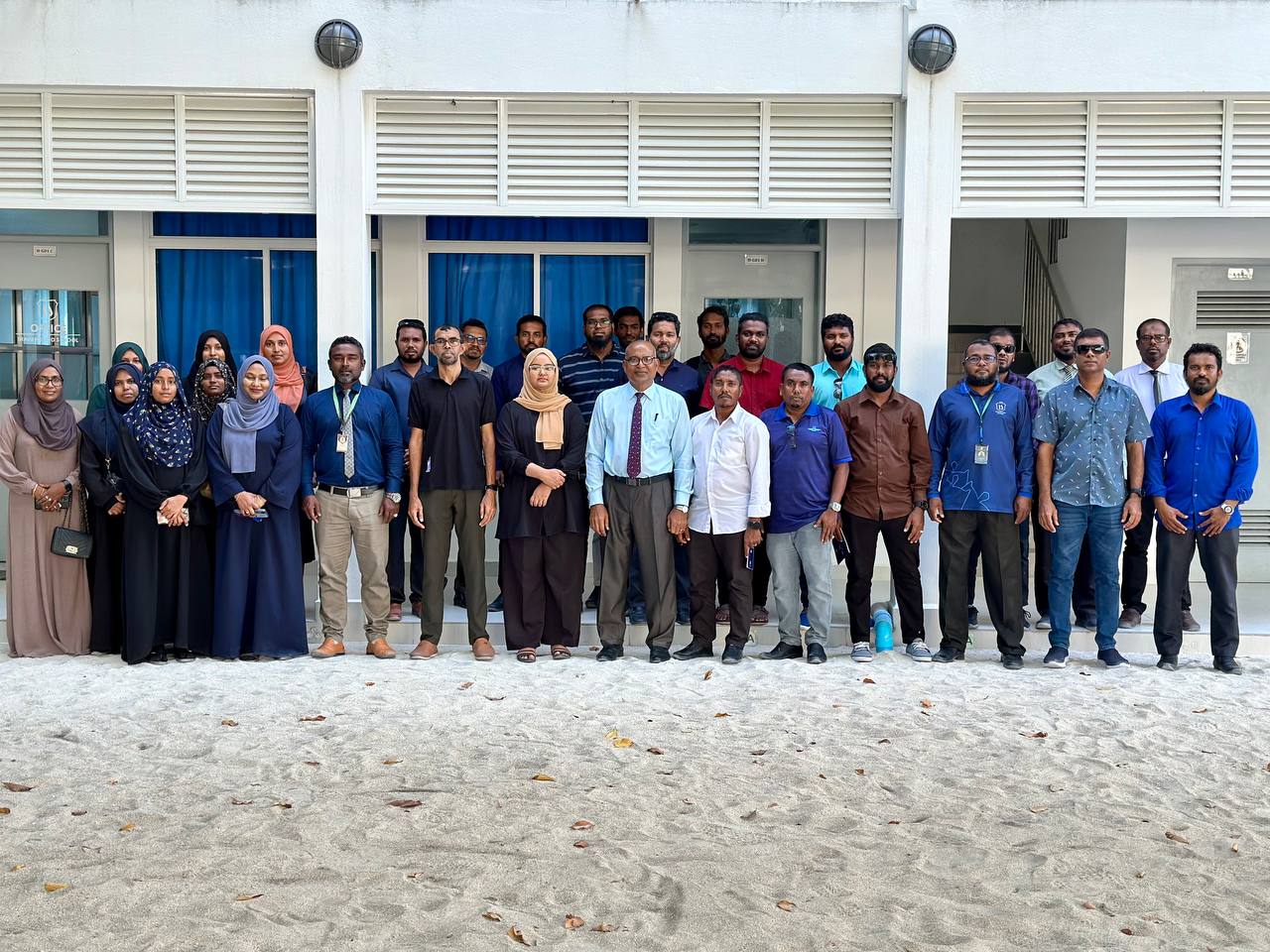 އިންފޮމޭޝަން ކޮމިޝަމިޝަން އޮފީހުގެ މުވައްޒަފުން