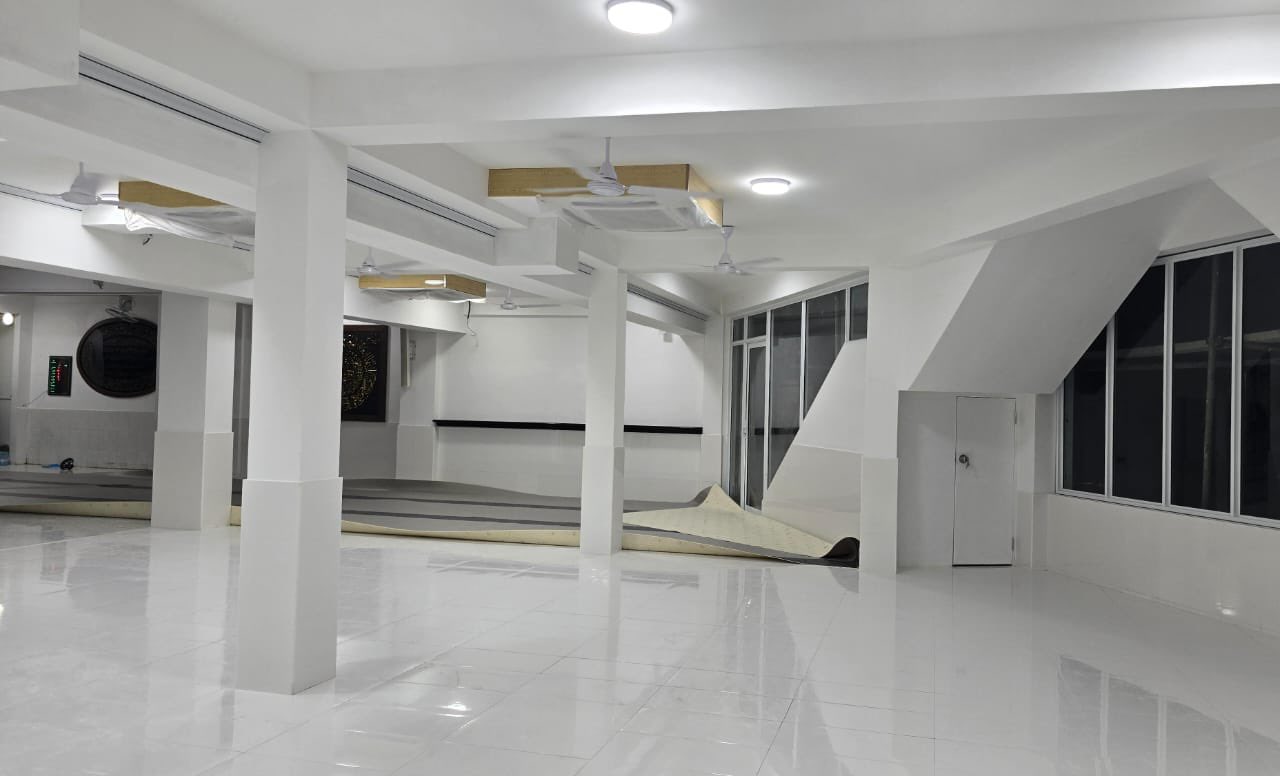 މަރާމާތަށް ފަހު އާސަހަރާ މިސްކިތުގެ ތިރީ ބައި ހުޅުވައިފި