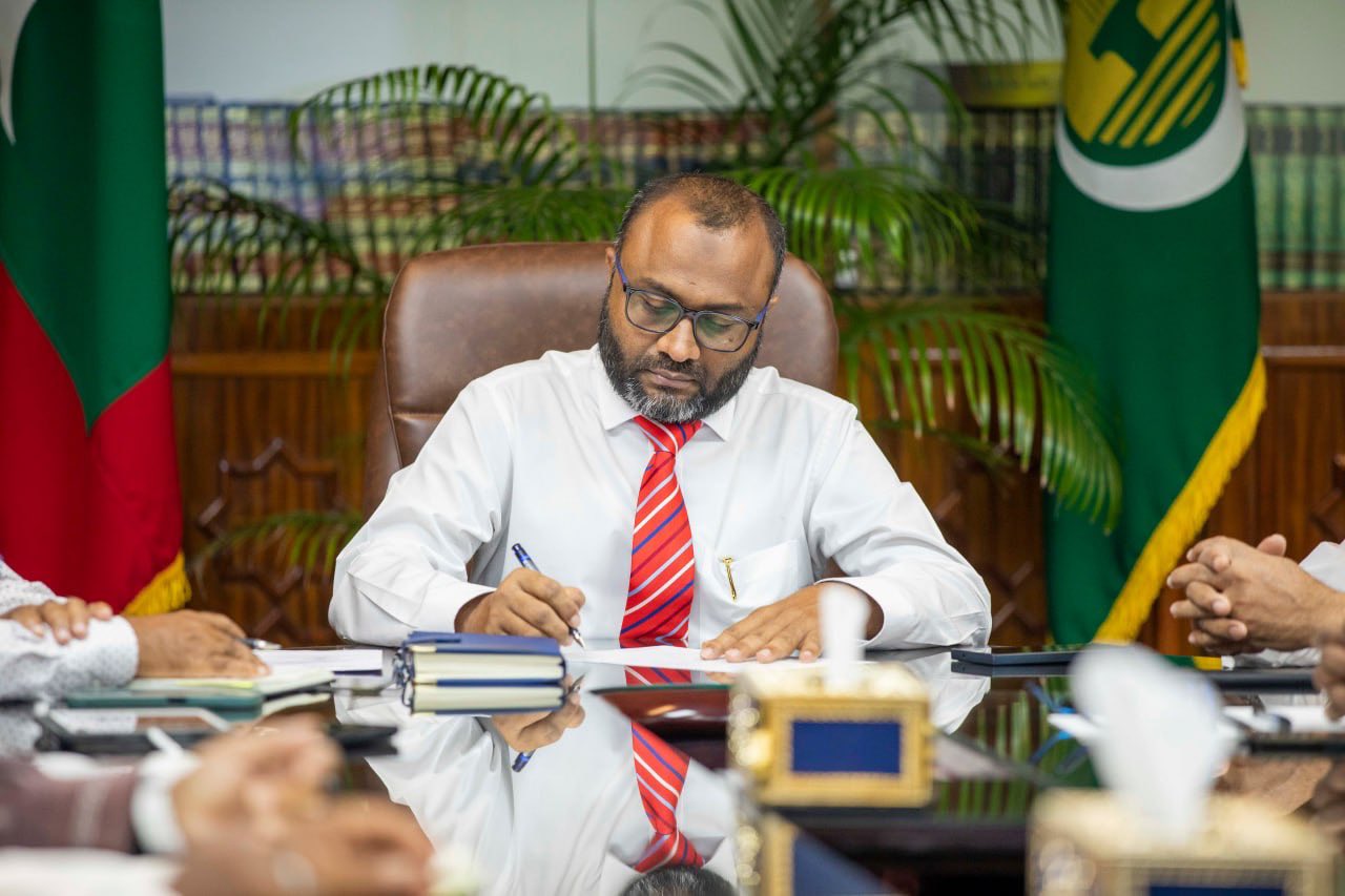 ވަޒީރު ޑރ. ޝަހީމް