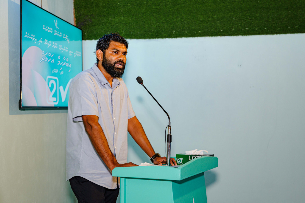 ކުޅުދުއްފުށީ ގޮނޑި ކާމިޔާބު ކުރެއްވި އިބްރާހީމް އަހުމަދު. ކޭއޯ ފޮޓޯ