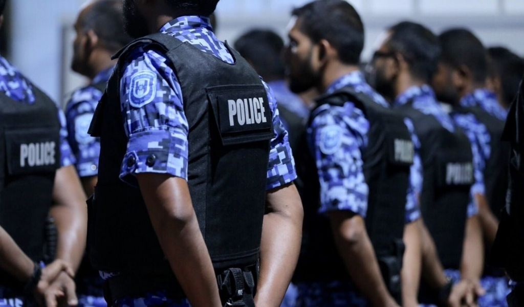 ފުލުހުންގެ ވަޒީފާއަށް ވަނުމަށް ހުޅުވާލައިފި