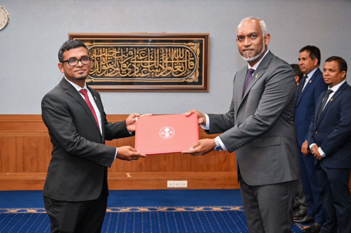 ގަވަރުނަރުކަމަށް މުނައްވަރު އައްޔަންކުރައްވައިފި