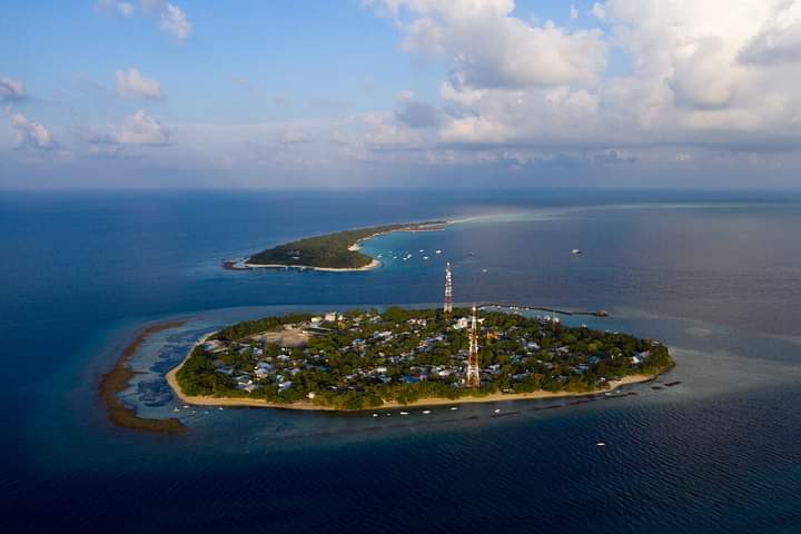 ރަސްދޫގައި ބަރަހަނާ ފިލްމު ކުޅުމުގެ މައްސަލައެއް ފެންމަތިވެއްޖެ
