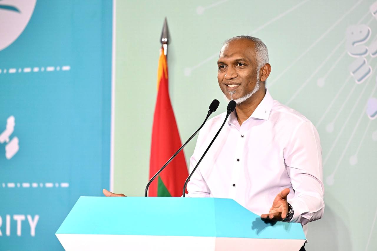 ރައީސުލްޖުމްހޫރިއްޔާ ޑރ. މުހައްމަދު މުއިއްޒު