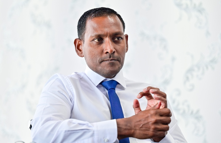 ޕްރޮސިކިއުޓާ ޖެނެރަލް ހުސައިން ޝަމީމް