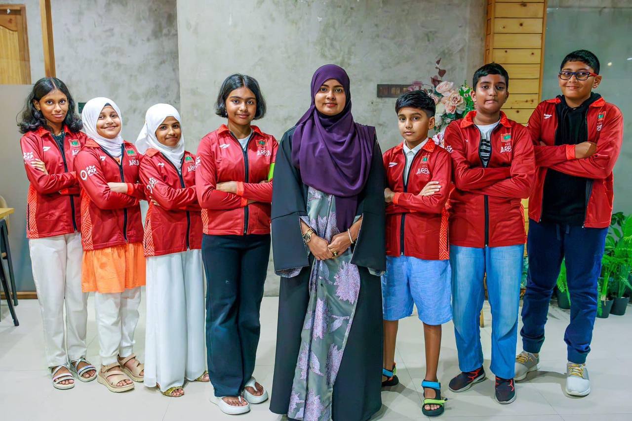 ތަމްރީނަށް މެލޭޝިއާ އަށް ފުރާ ދަރިވަރުން
