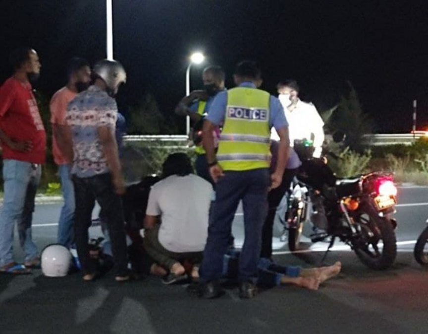 ބުރިޖުމަތީގައި މީގެ ކުރިން ހިނގި އެކްސިޑެންޓެއް. ފައިލް ފޮޓޯ