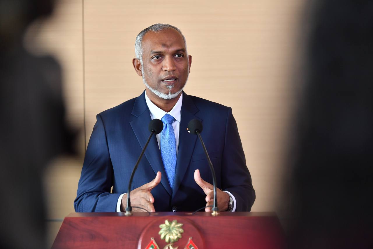 ރައީސުލްޖުމްހޫރިއްޔާ ޑރ. މުޙައްމަދު މުޢިއްޒު.