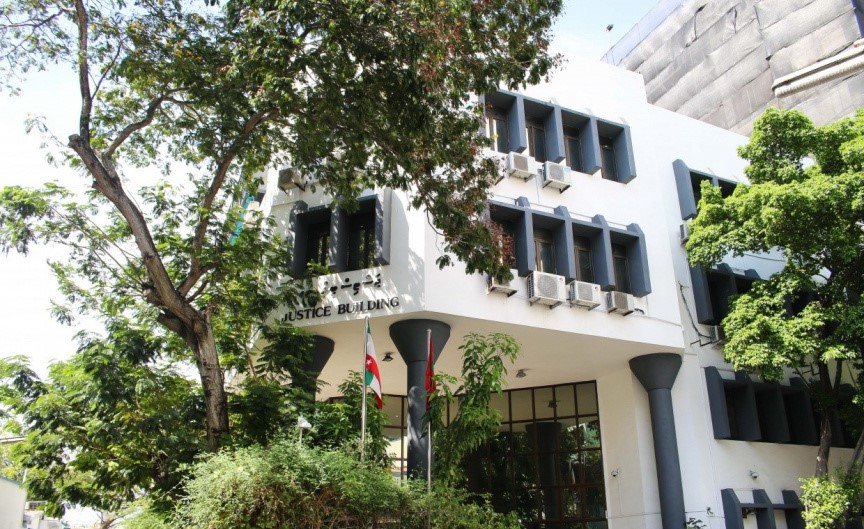 ސިވިލް ކޯޓުން ޔޫއޭއީ އެމްބަސީގެ ކުލި ނުދެއްކުމުގެ މައްސަލަ ނުބެލުމަށް ނިންމައިފި