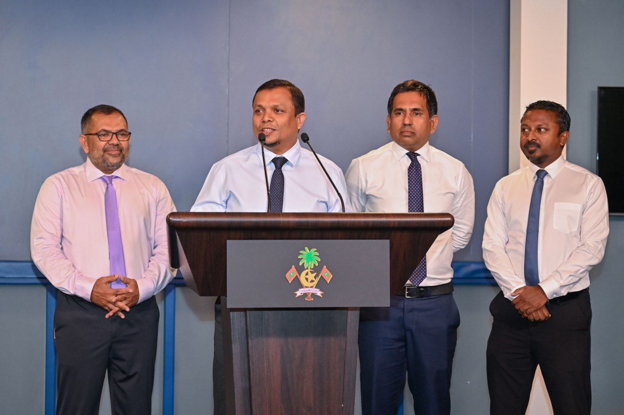 މިއަދު ބޭއްވުނު ނޫސްވެރިންގެ ބައްދަލުވުން ތެރެއިން