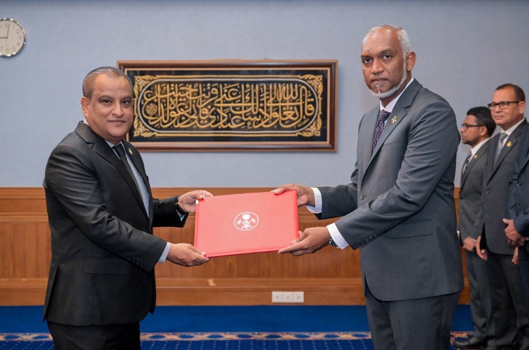 އެލްޖީއޭއަށް ފެނަކައިގެ ކުރީގެ އެމްޑީ ނިމާލް އައްޔަން ކުރައްވައިފި