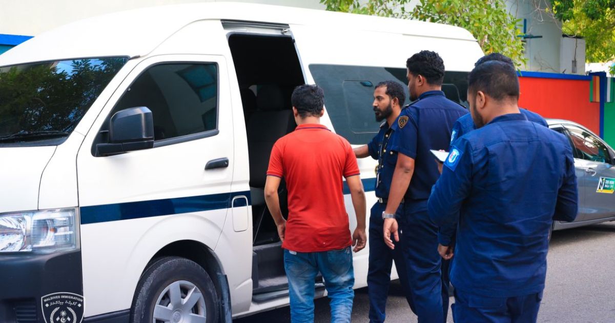 ވިސާނެތި މަސައްކަތް ކުރަމުންދިޔަ ބިދޭސީއަކު އަތުލައިގަނެފި