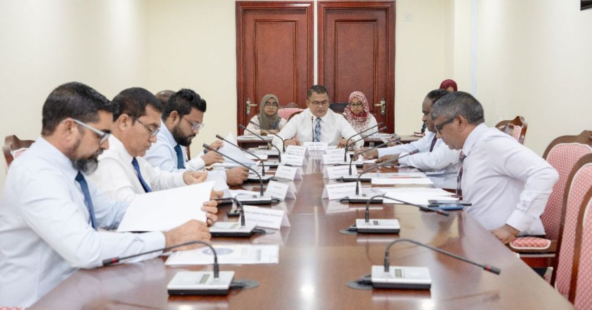 ދައުލަތުގެ ޚަރަދު ކުޑަކުރުމާއި ގުޅޭ މައްސަލަ ކޮމިޓީއަށް